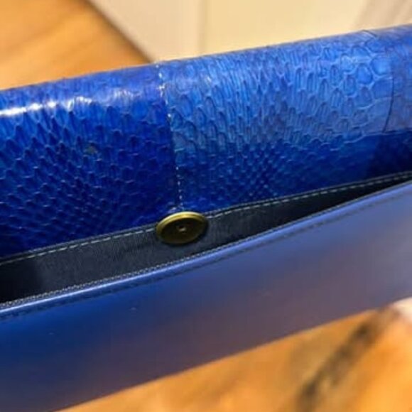 Vintage 1980s Blue Snakeskin and Leather Shoulder Bag - Picture 4 of 5